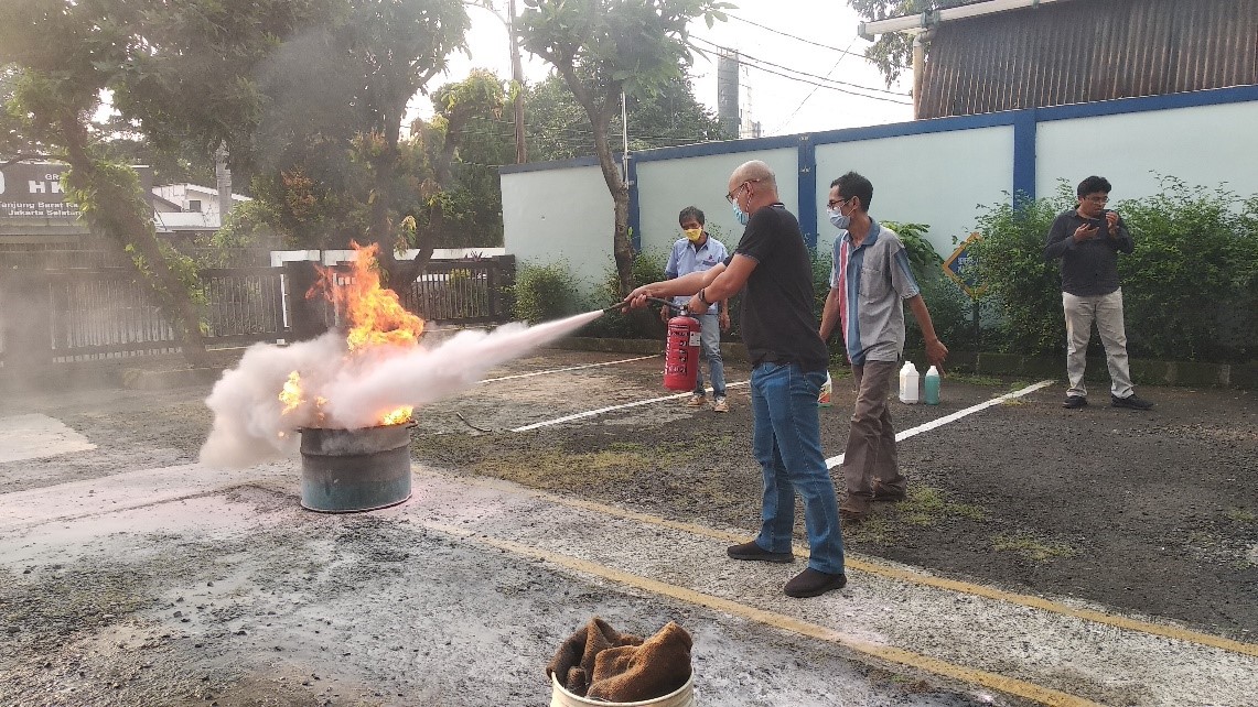 PT Wilson Walton Conducts Fire Drills Activity